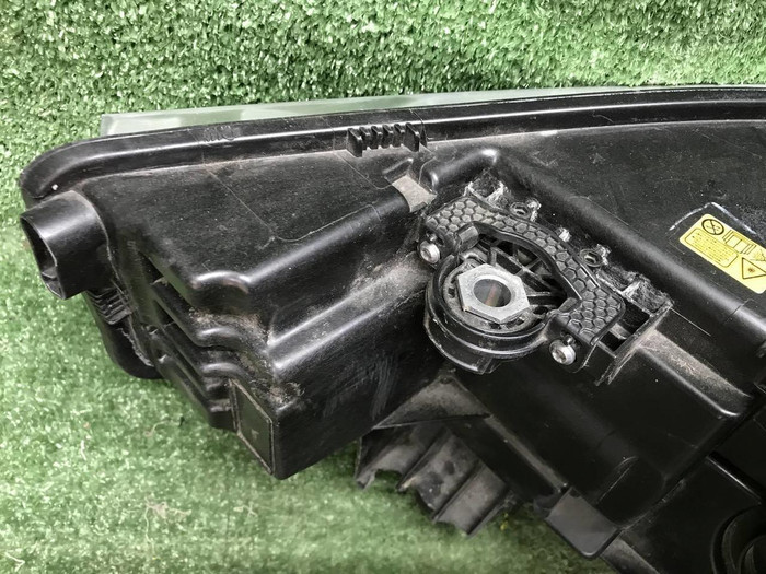 Битая Фара правая BMW X7 G07 (2019-2022) Laser
