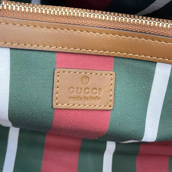 Сумка-тоут Gucci GG Emblem