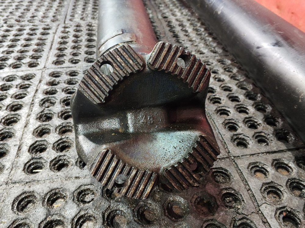 Вал карданный