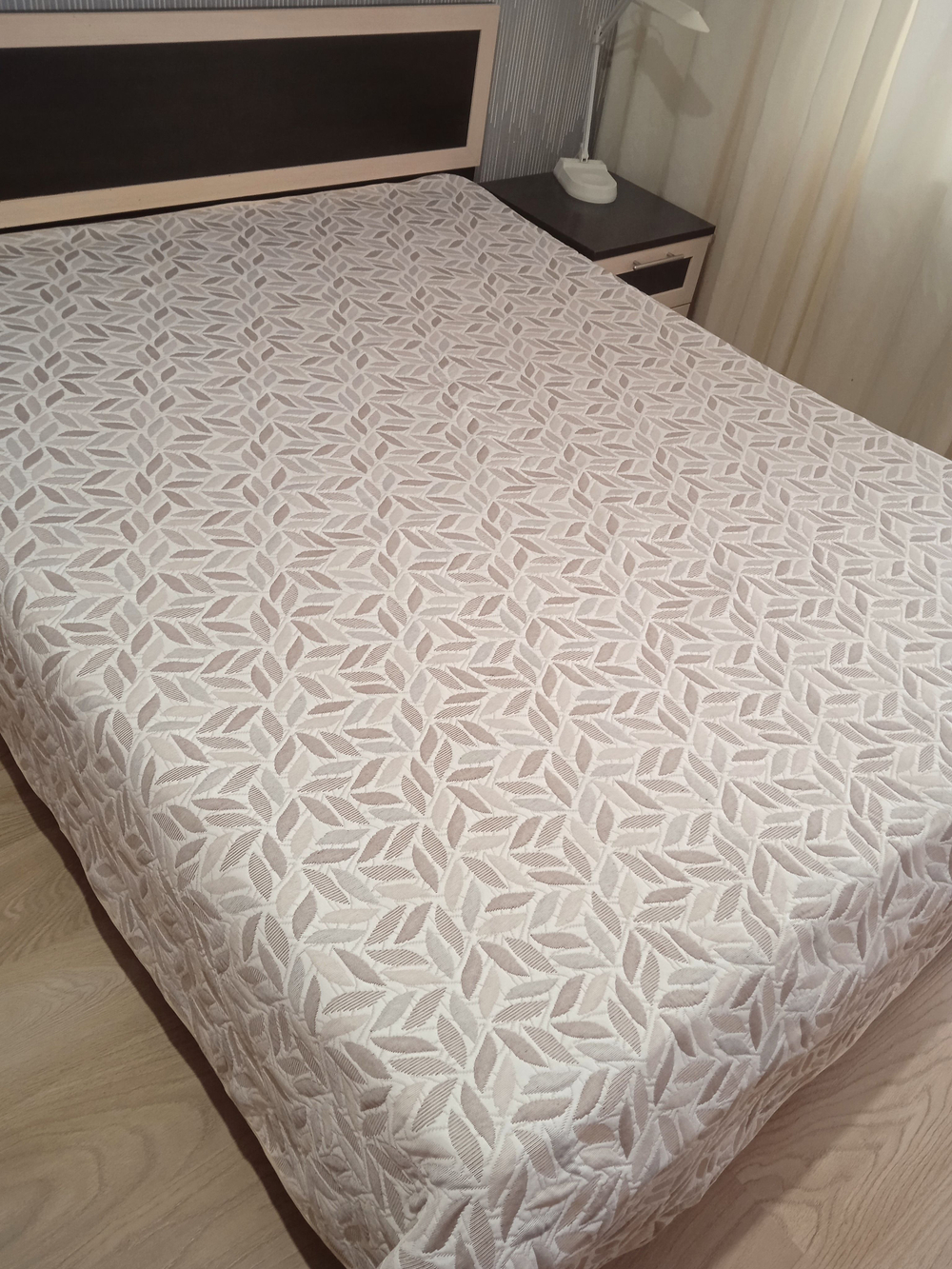 Покрывало жаккардовое двухстороннее Нежность 165-18 беж, серый 1,5 (150х200)