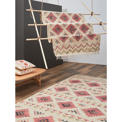 Ковер из шерсти по мотивам башкирских орнаментов 160х230см Tkano Cultural Heritage