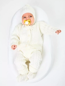 вязаный костюм для новорожденных