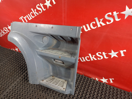 Корпус (дефект) подножек правый