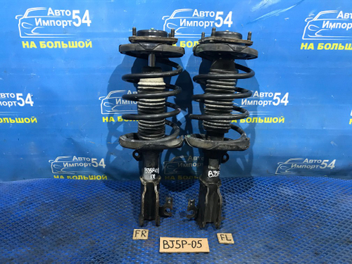 Стойка передняя правая MAZDA FAMILIA 2000