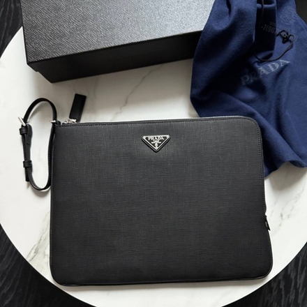 Папка Prada