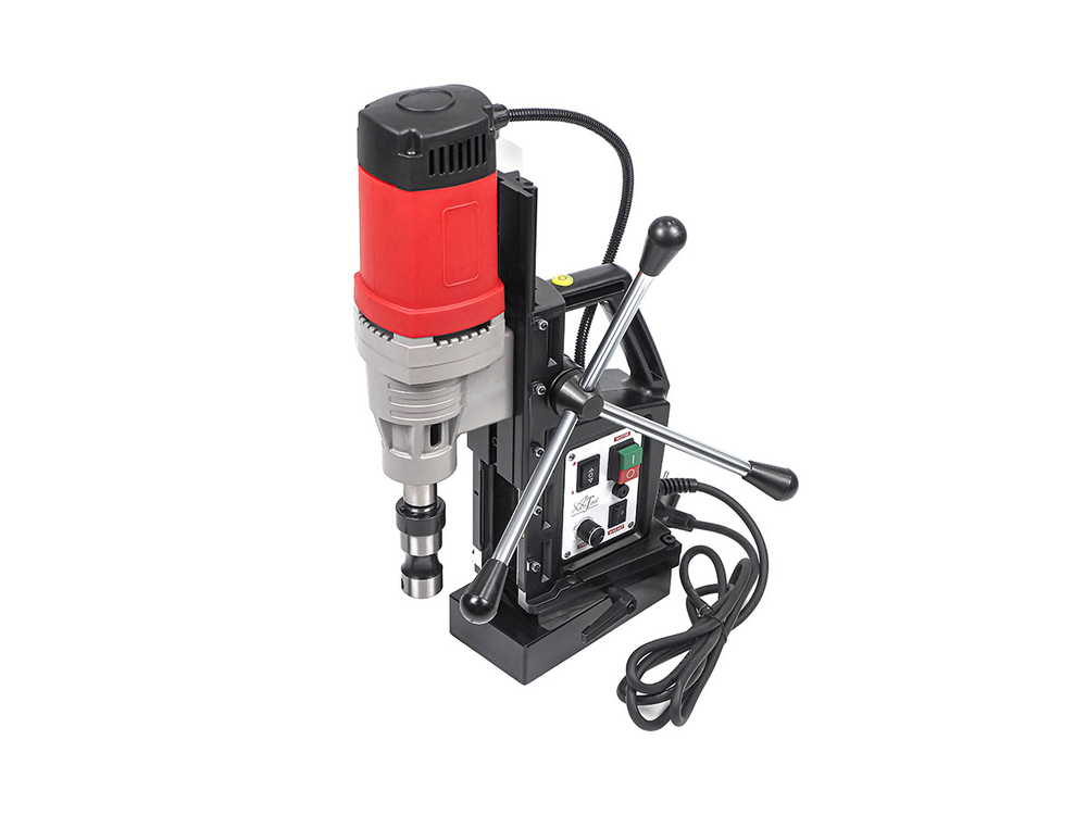 Магнитный сверлильный станок AT-9000E-Mr с подвижным магнитным основанием AktiTool