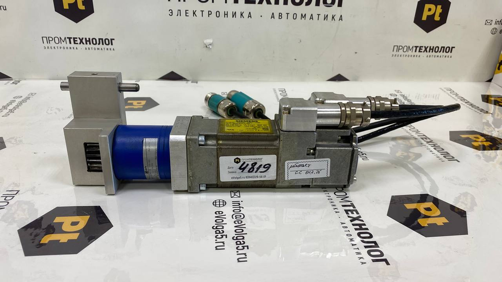 Siemens 1FK7022-5AK71-7TG0 б/у