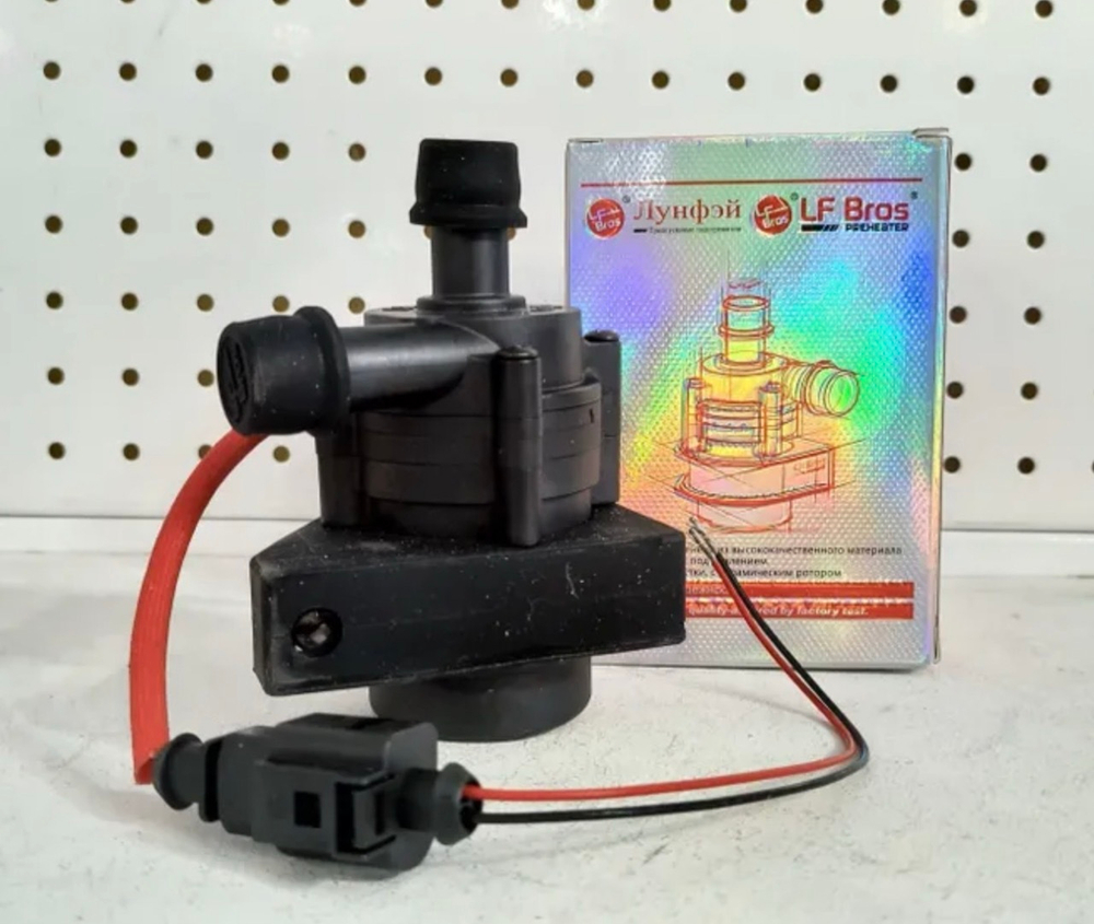 12 v (16 мм) / Дополнительная водяная помпа 12 v / 16 мм LongFei (Лунфей) (1 шт.)