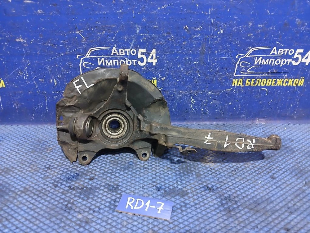 Ступица передняя левая Honda CR-V 1996