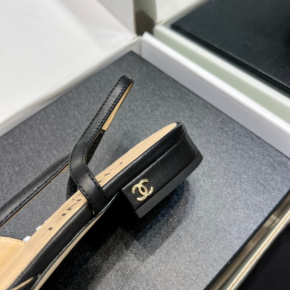 Chanel Slingbacks 2 cm