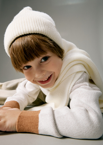 Шапка вязаная с отворотом (экрю)