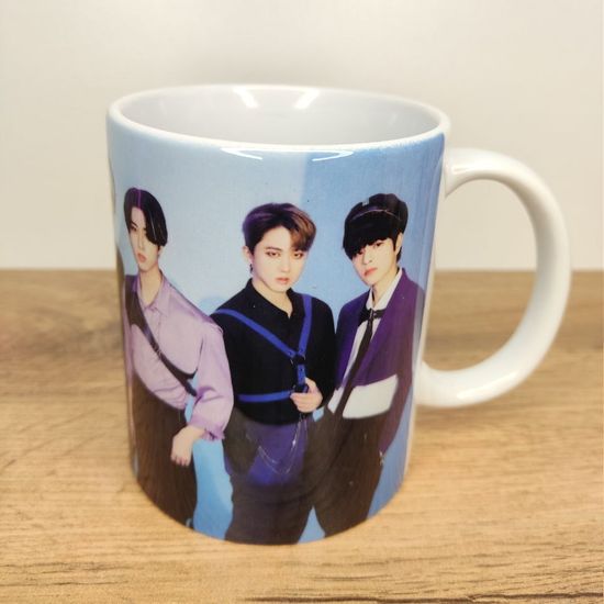 Кружка керамическая Stray Kids, 330 мл