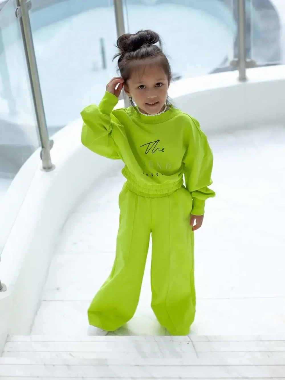 Костюм для девочки на осень