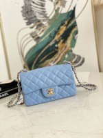Chanel Flap 20 cm