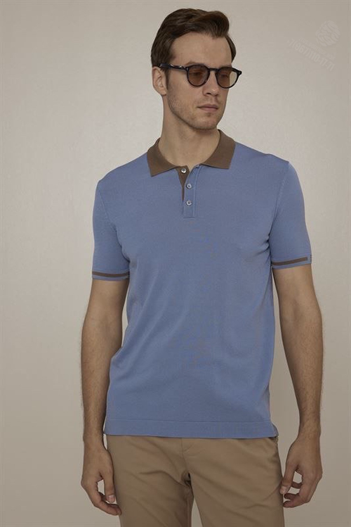 Поло Emiliano Zapata