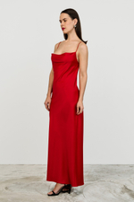 Платье- комбинация с открытой спиной