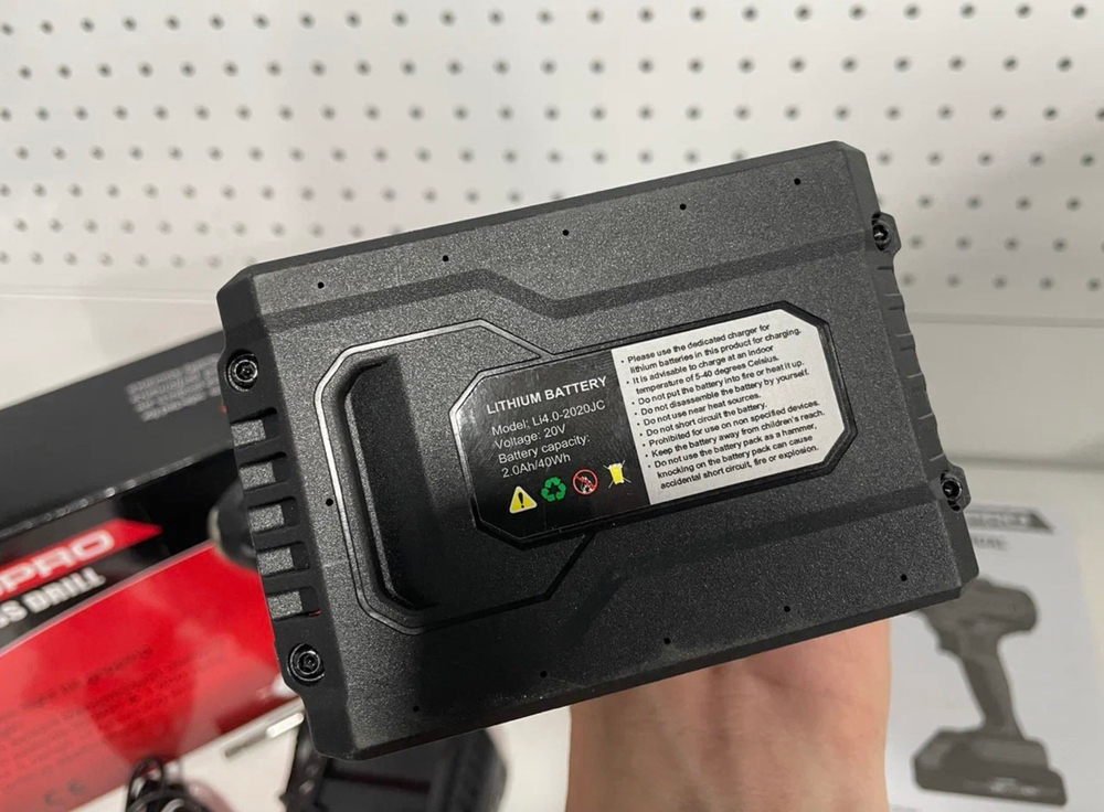 L 901 / Аккумуляторная дрель-шуруповерт AeroPro L 901 1 АКБ 20В х 2Ач + ЗУ, 40Нм