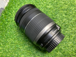Canon EF-S 18-200mm 3.5-5.6 IS