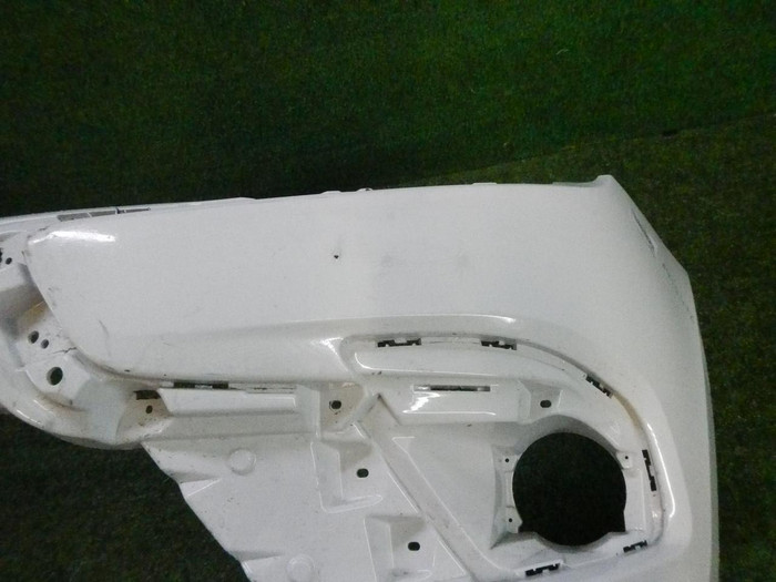 Бампер передний Lada Granta (2018-н.в.)