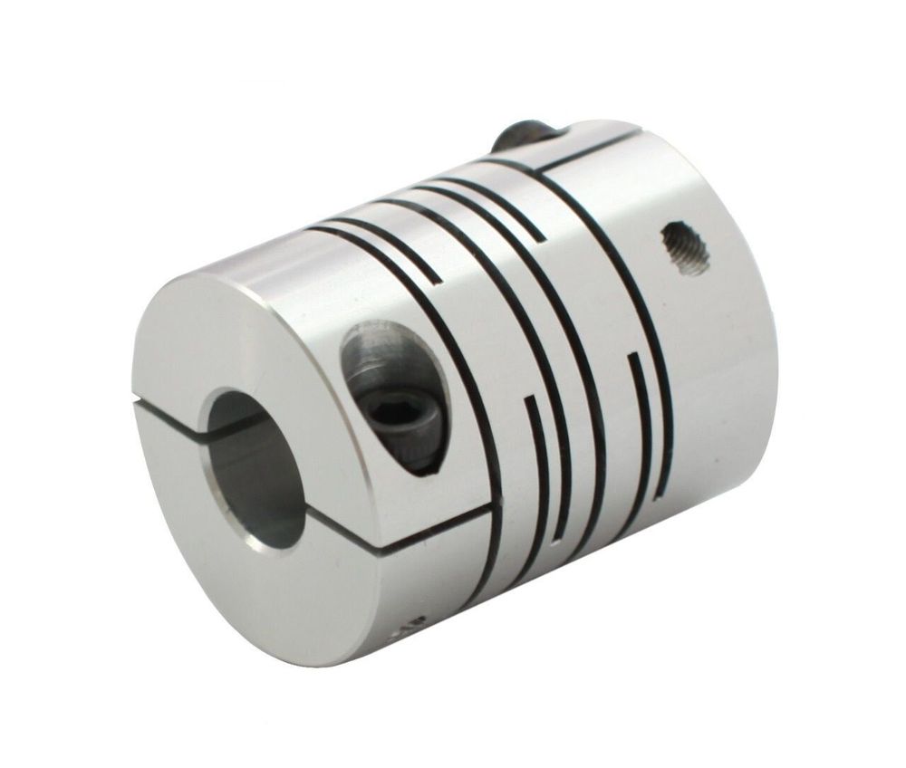 Муфта разрезная INNOCONT d=25 мм, с зажимным кольцом, материал - алюминий, диаметры валов 5*6 мм, номинальный момент 1,8 Нм