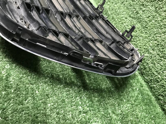 Решетка радиатора Mercedes S W223 (2020-н.в.)