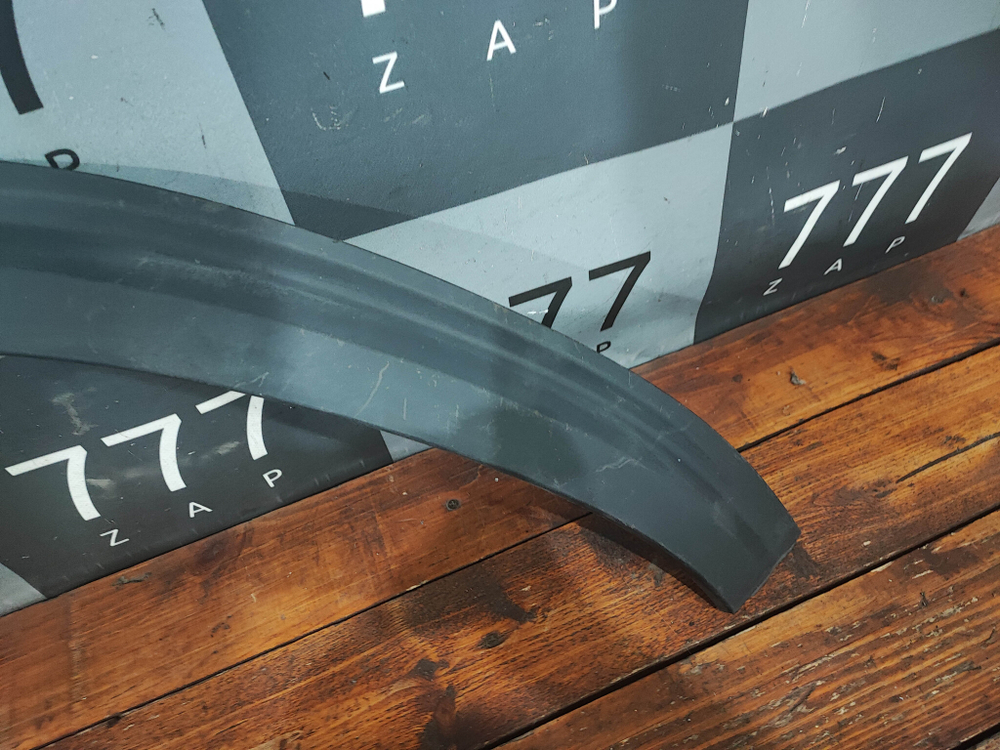 Накладка крыла переднего правого Kia Seltos 19-нв Б/У Оригинал 87714Q5000