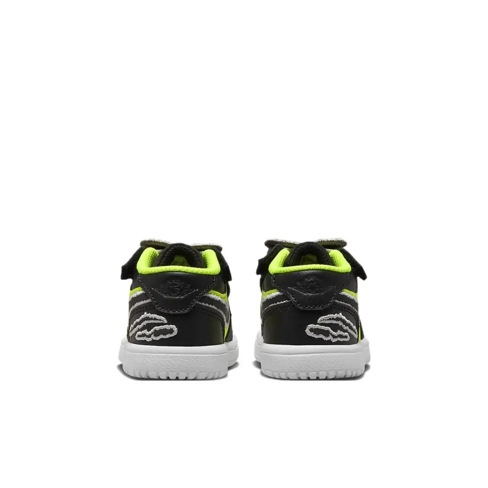 Детские кроссовки Air Jordan 1 Low ALT SE ' Black Cat' DX6668-701