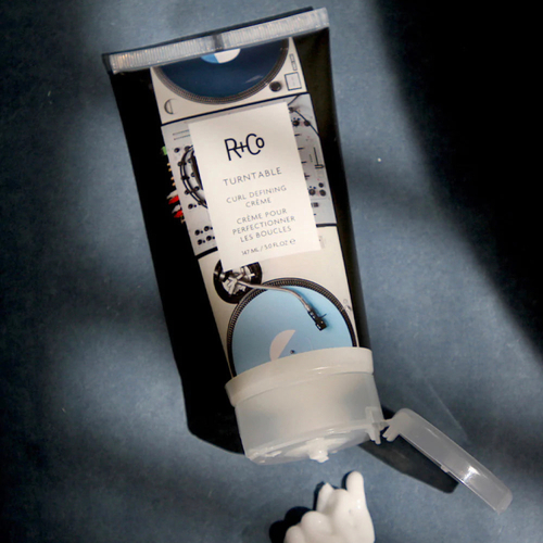 R+CO TURNTABLE Curl Defining Cream / КОНТРОЛЛЕР дефинирующий крем для вьющихся волос, 147 мл