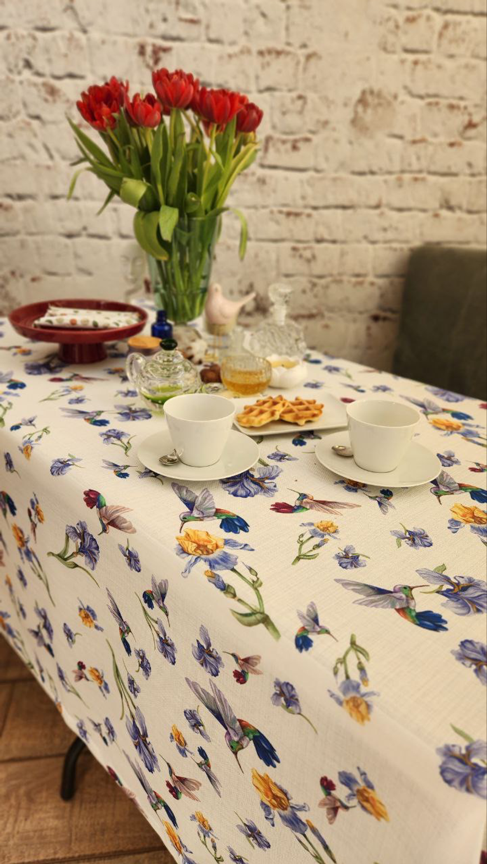 Ткань для скатерти "Колибри" (линенс)