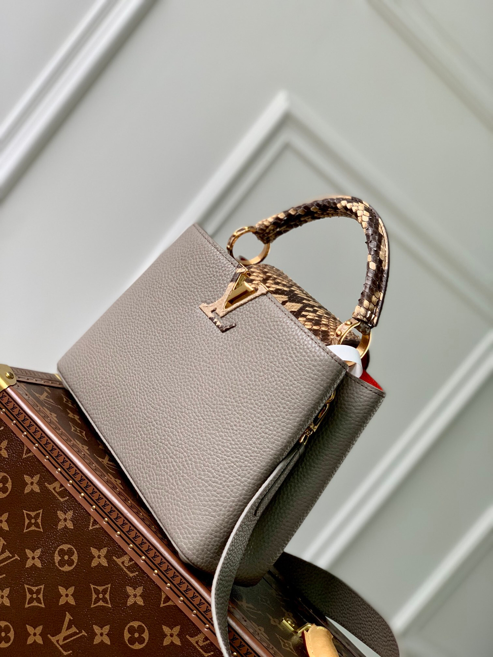 Louis Vuitton Capucines BB