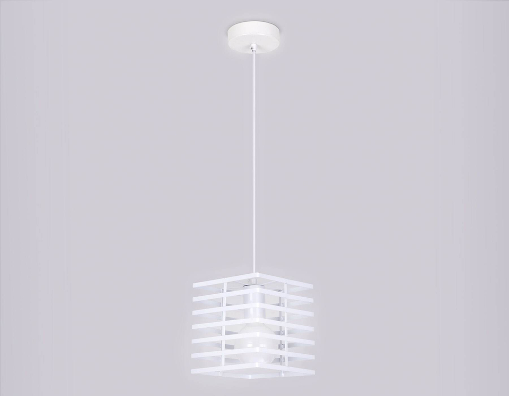 Подвесной светильник Ambrella Light Traditional TR8410