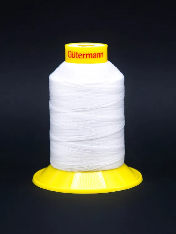 Нитки эластичные Guetermann MARAFLEX 120/1500, белый 001