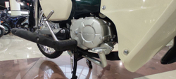Скутер Honda Super Cub PGM-FI AA09 С ПРОБЕГОМ, зелено-белый