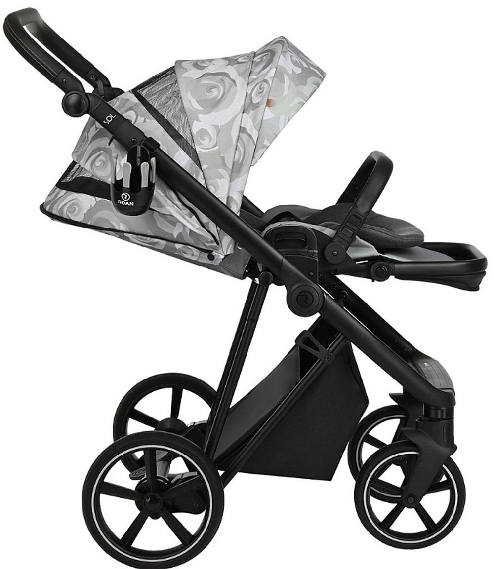 Детская коляска Roan Sol Flowers 3 в 1 с автокреслом Tutis Elo Black RSF/5002 Gray/Black