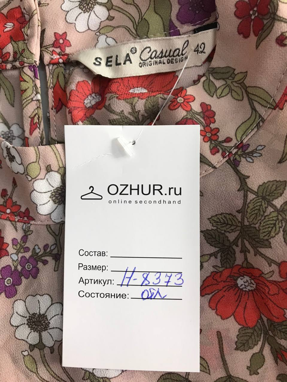 Блузка Sela притяной расцветки, визуально на 42 размер