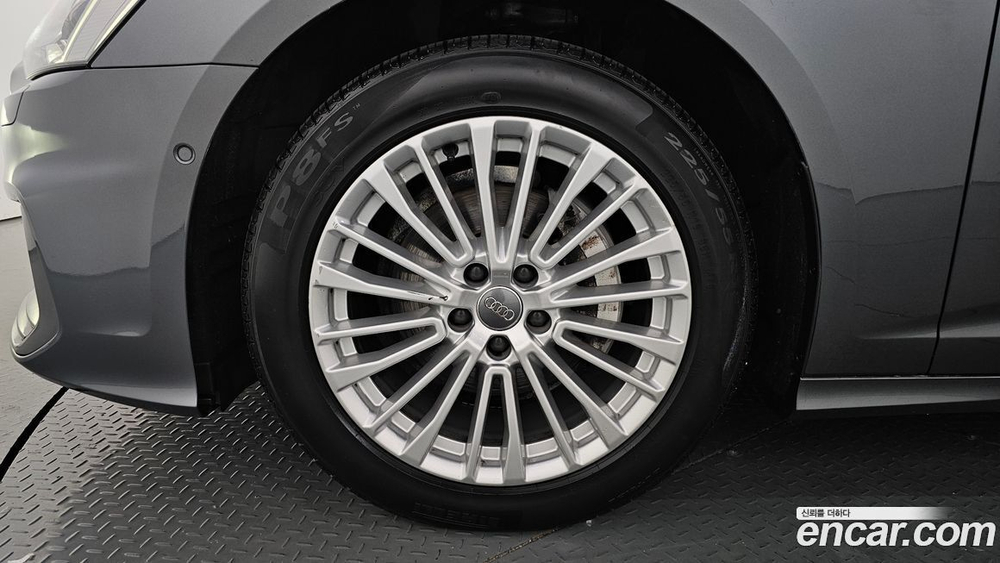 Audi A6 (C8) 40 TDI Premium (05.2020)