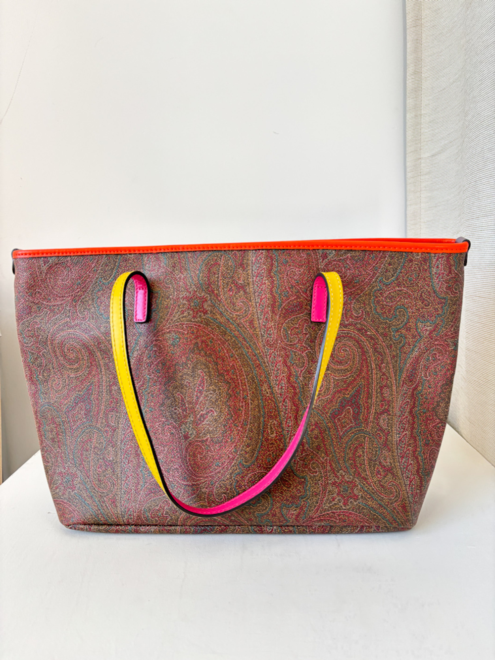 Кожаная сумка Etro