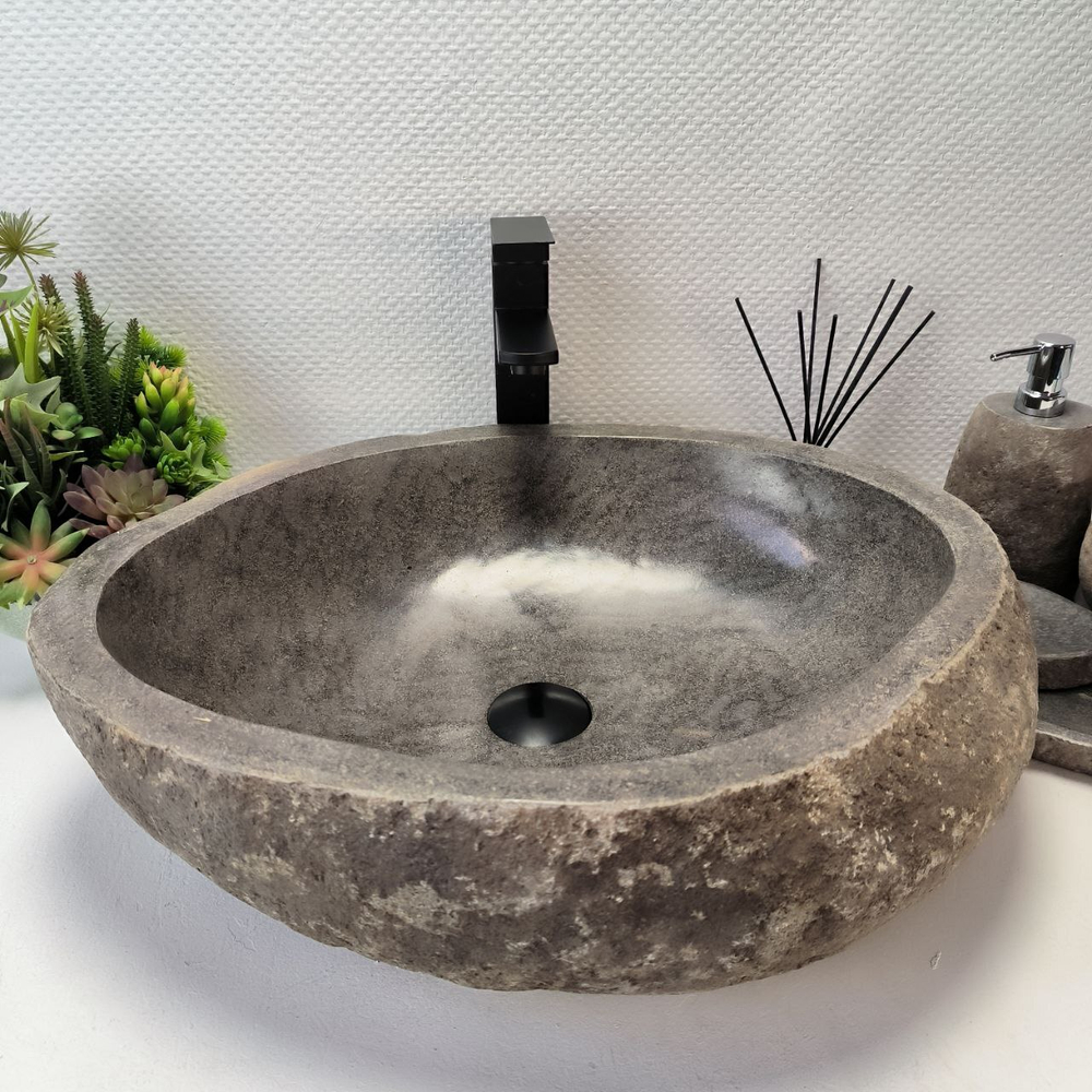 Раковина из речного камня RS63373 (55*47*16) 0123