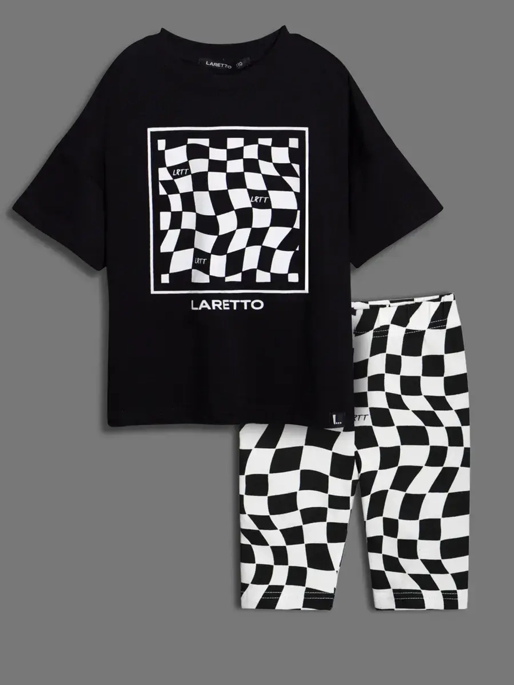 Летний костюм для девочки с велосипедками