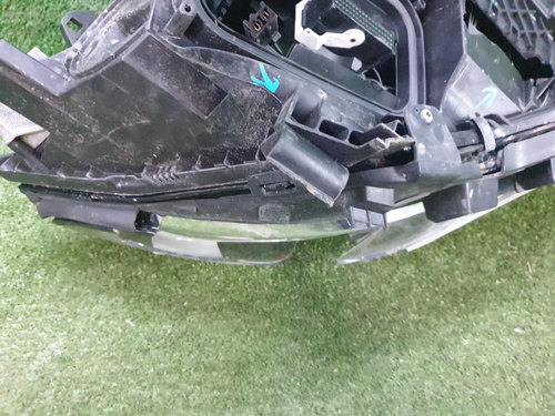 Битая Фара левая Mercedes GLA x156 (2017-2020) LED