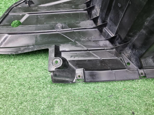 Подкрылок передний правый Suzuki Vitara 2 (14-24)