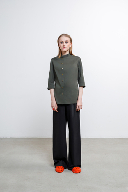 Рубашка - китель со смещенной застежкой женский хаки
