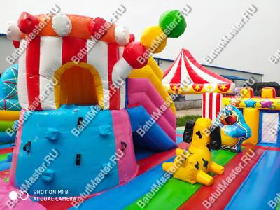 Коммерческий надувной батут "Парк развлечений 2" 12*7*7 м без фигуры клоуна