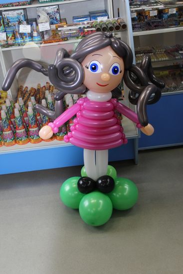 Девочка с кудрями