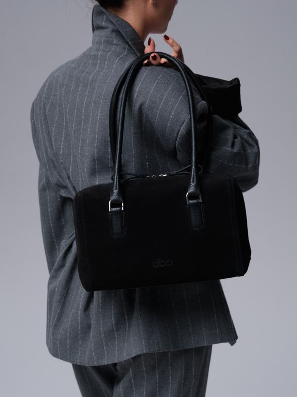 Замшевая сумка Cube DBR 31333 черный велюр