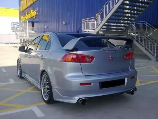Накладки на пороги ZODIAK для Mitsubishi Lancer 10