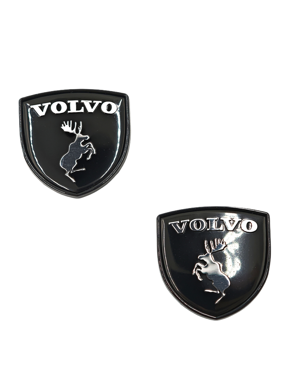 Наклейки Volvo Щит металлические чёрные объемные (шильдик Вольво щит, 3,8х3,8 см). 2 шт в комплекте. Чёрные с лого
