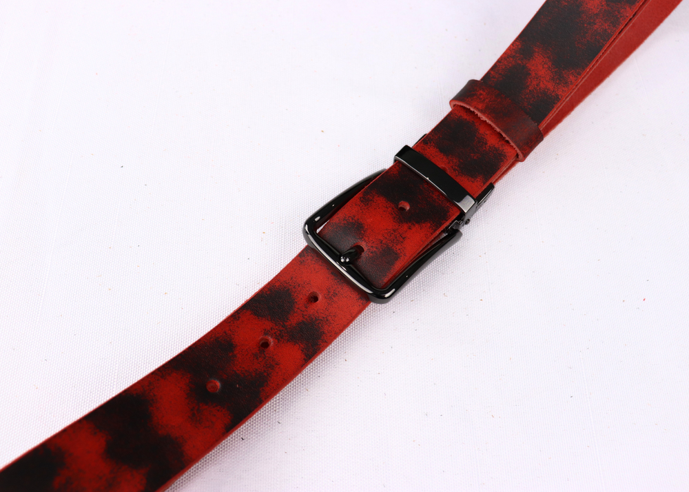 Ремень красный лофт