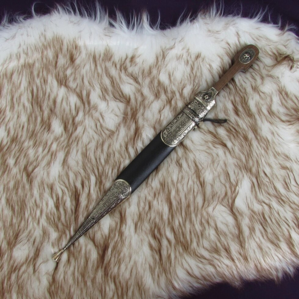 Кинжал кавказких казачьих войск образца 1904 года