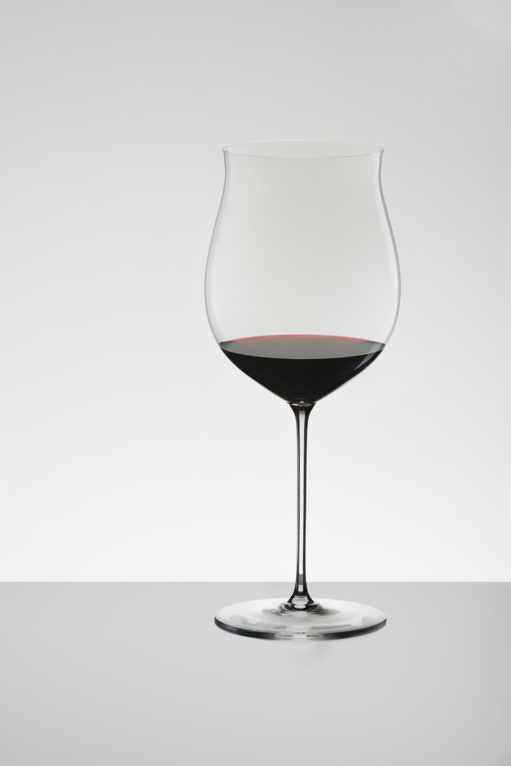 Бокал для красного вина Burgundy Grand Cru 1050 мл Sommeliers Superleggero Riedel